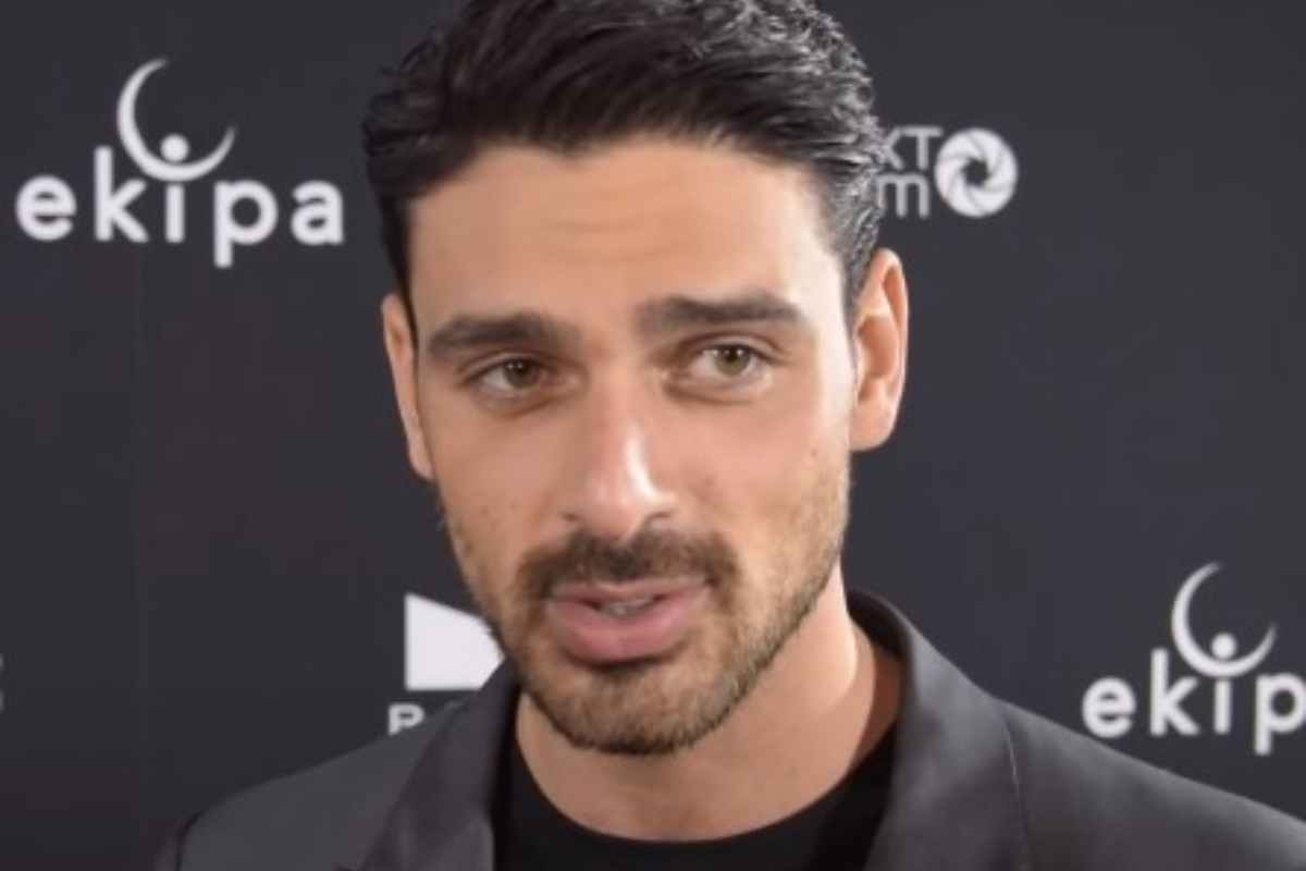 Michele Morrone in un'intervista del 2019