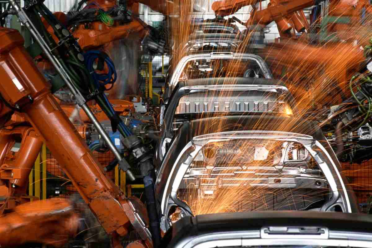 Fabbrica di automobili