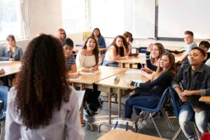 Insegnante in classe