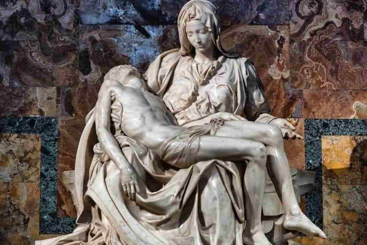 Pietà di Michelangelo