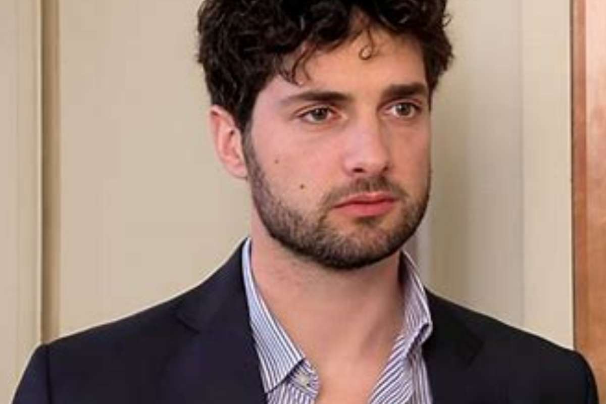 attore di un posto al sole