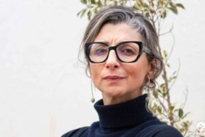 francesca albanese in posa