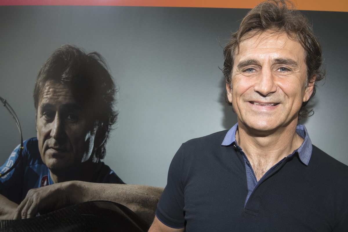 alex zanardi sorride