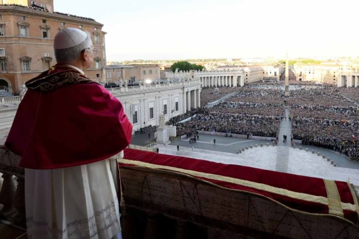 Robert Prevost chi è? La vita del Nuovo Papa. Tutto sul suo passato