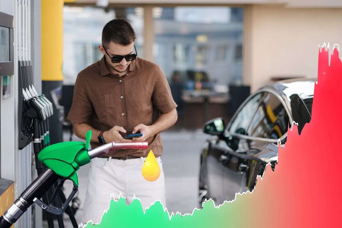 Automobilista alla stazione di servizio