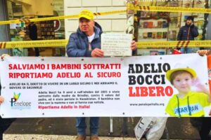 Giovanni Bocci protesta a Brindisi