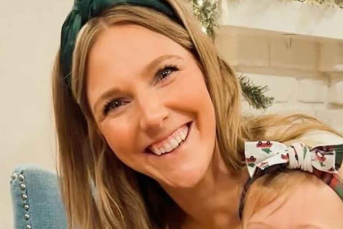 una foto di Lauren Miller sorridente