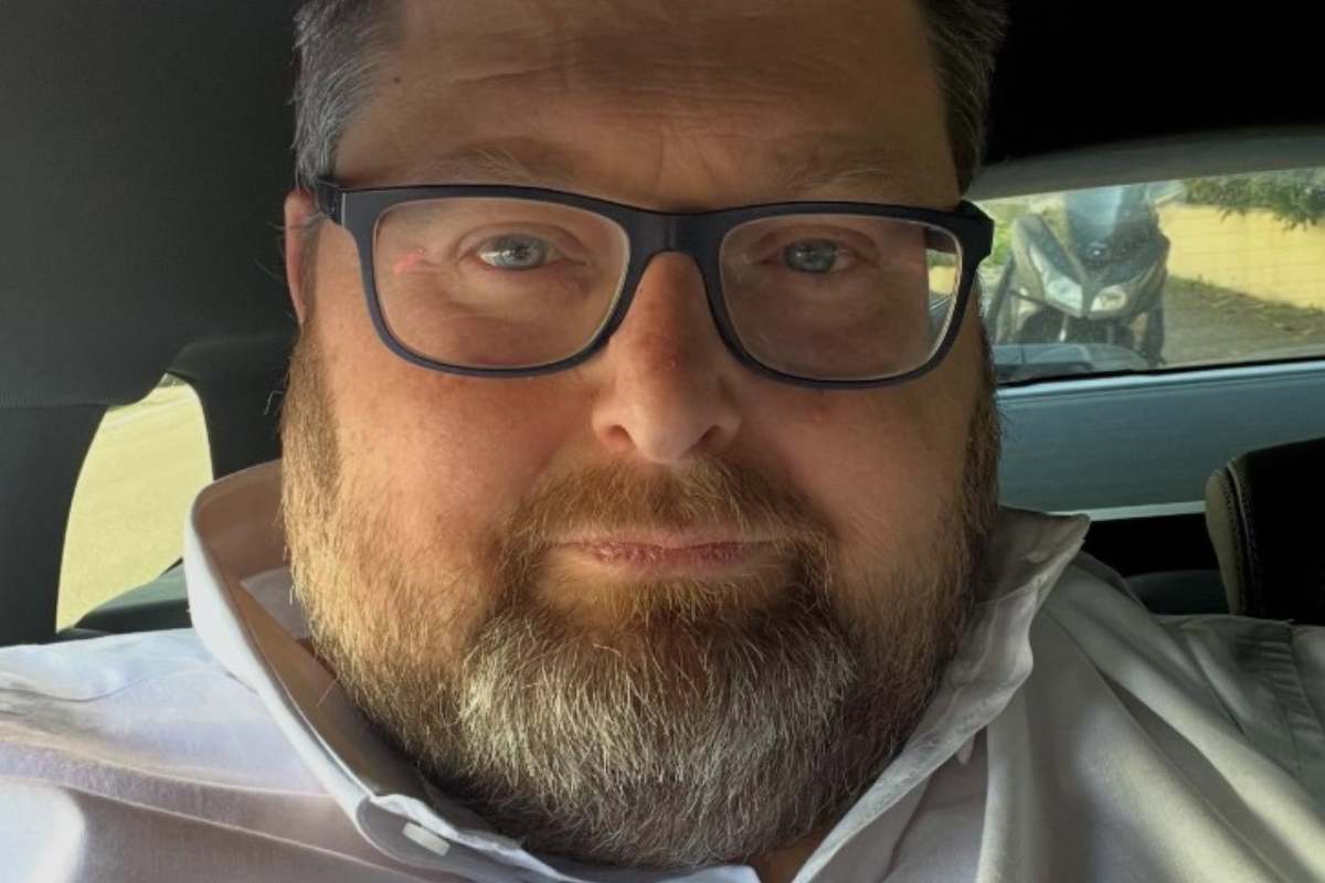 Il dramma di Mario Adinolfi all’Isola dei Famosi: un lutto ha cambiato tutto