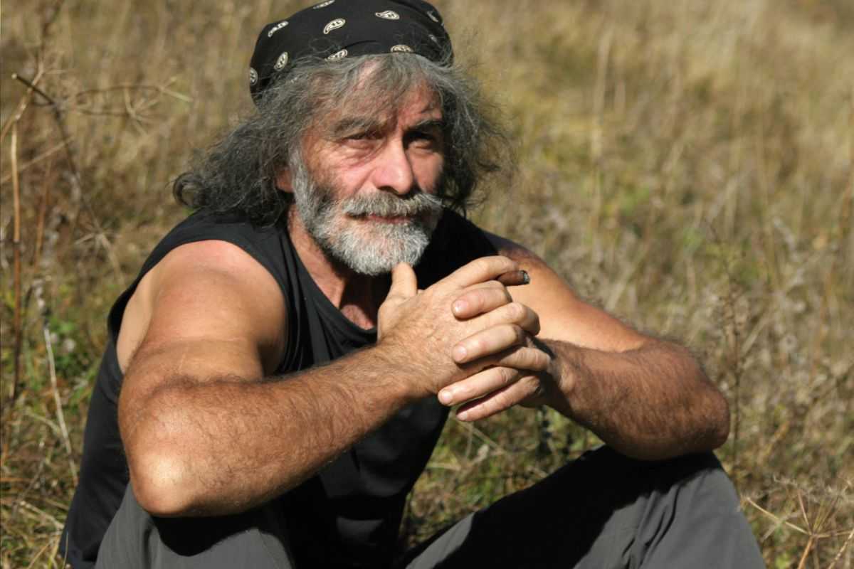 Mauro Corona alpinista scrittore