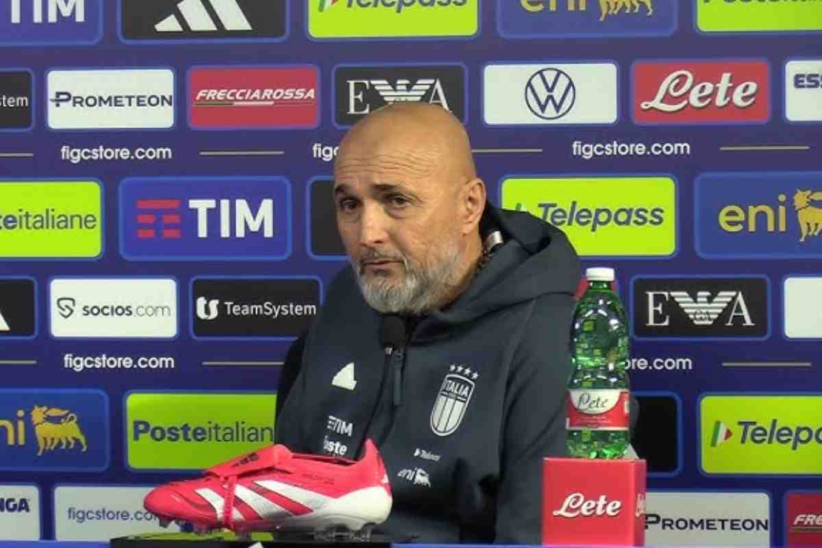 una conferenza stampa di Luciano Spalletti