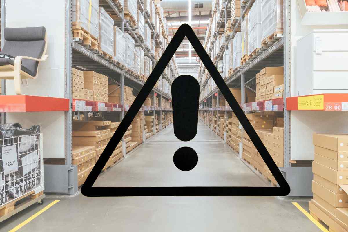 corridoio ikea e segnale allarme