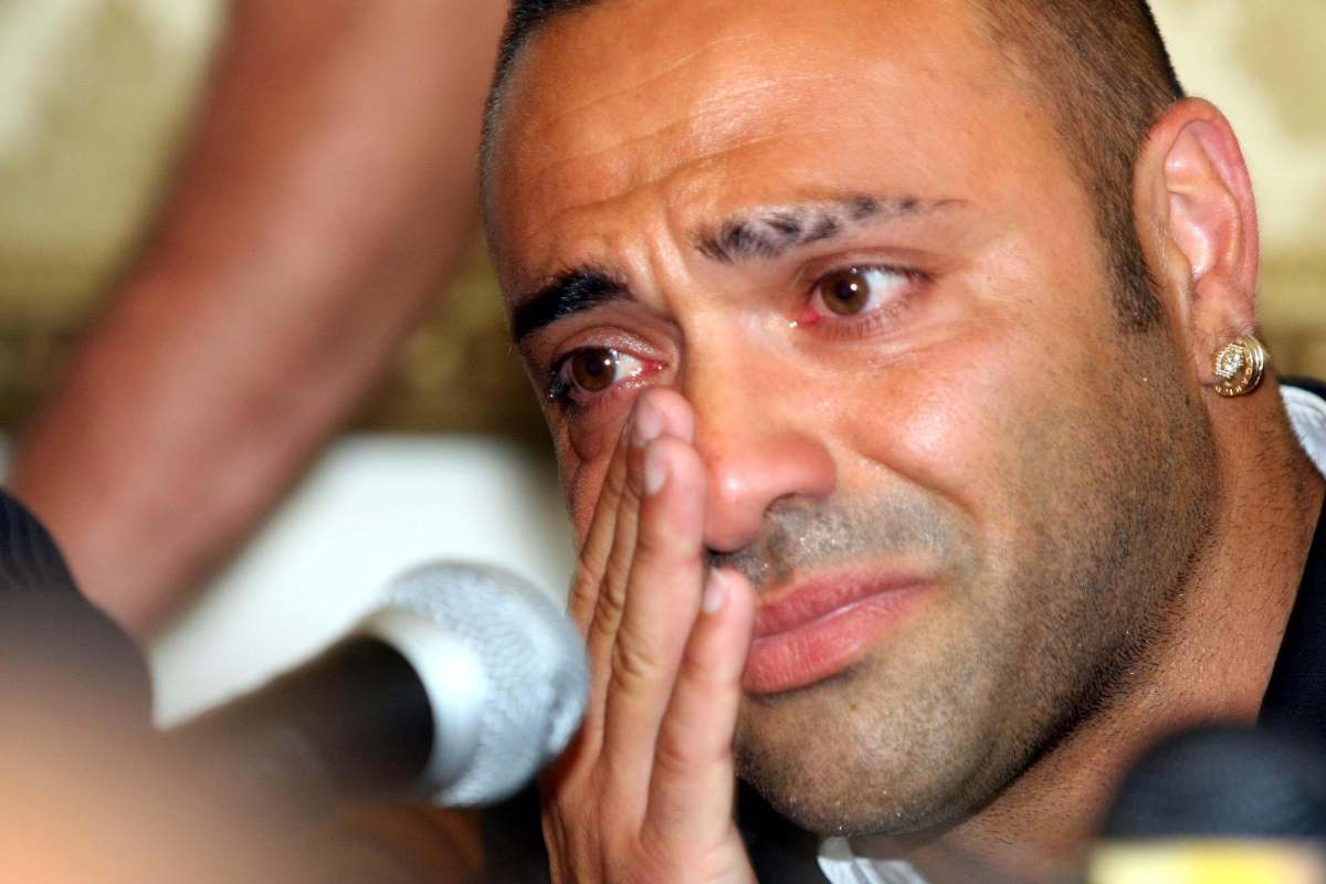 fabrizio miccoli piange