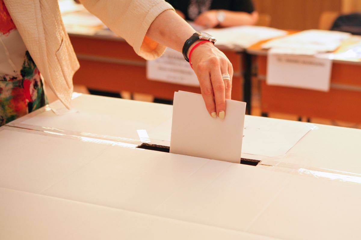 inserire scheda elettorale