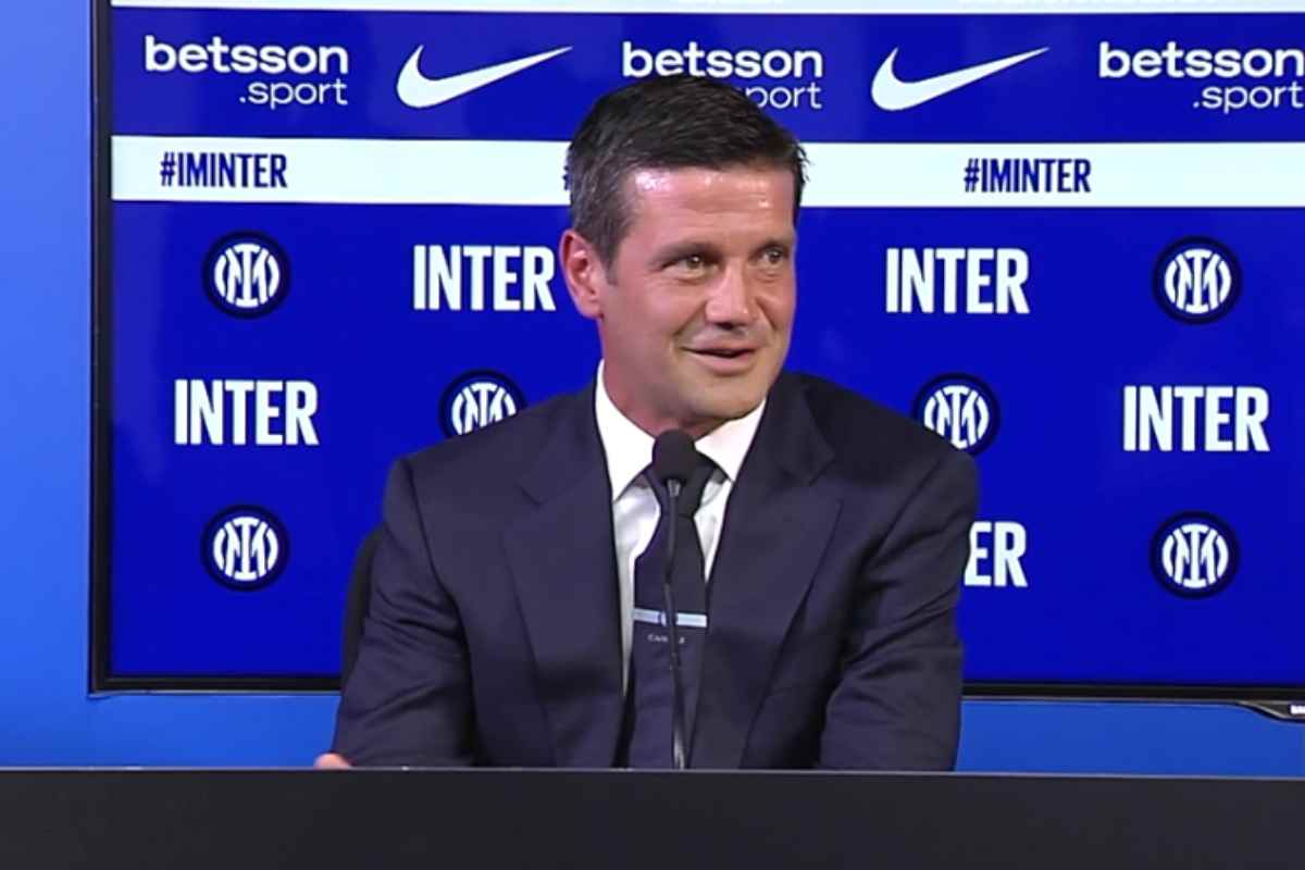 chivu in conferenza stampa