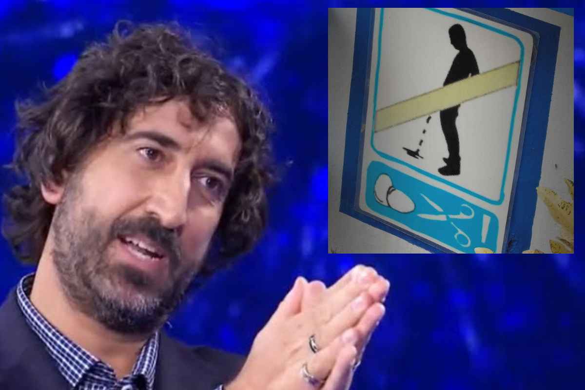 Massimo Cannoletta e uno dei cartelli strani notati in giro