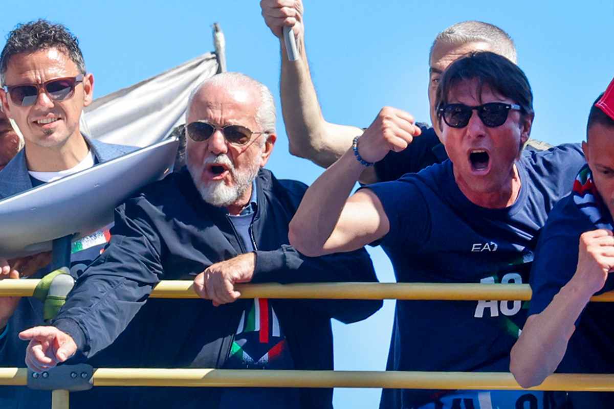 Calciomercato Napoli: in arrivo il nuovo bomber, regalo di ADL per Conte