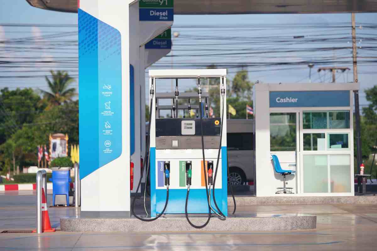 pompa di benzina