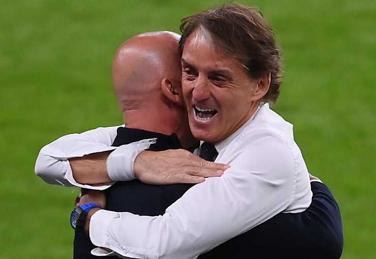 vialli mancini abbraccio