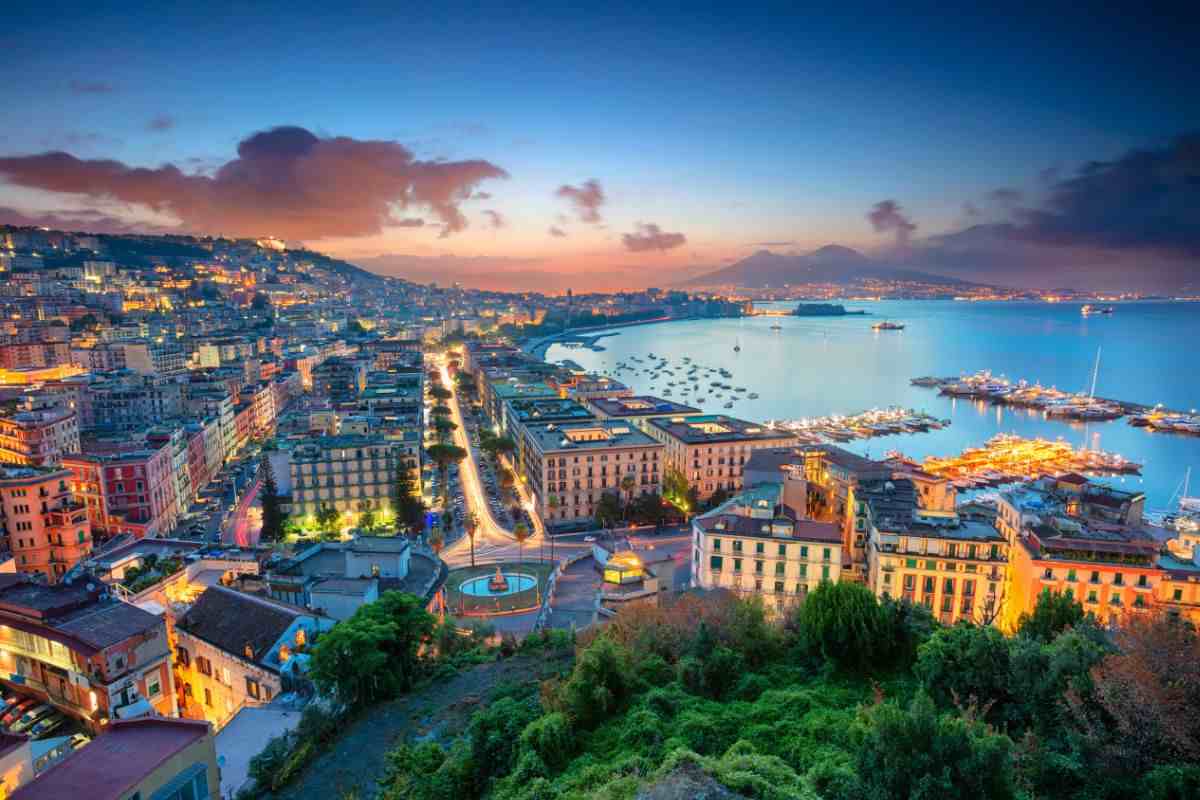 Panorama del litorale di Napoli